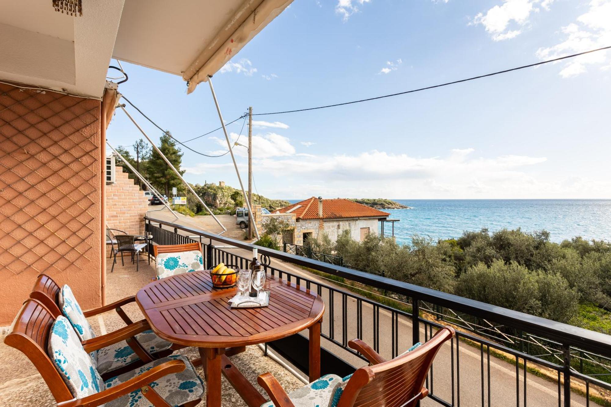 Sunset Serenity - Kardamili Seaside Getaway Zewnętrze zdjęcie